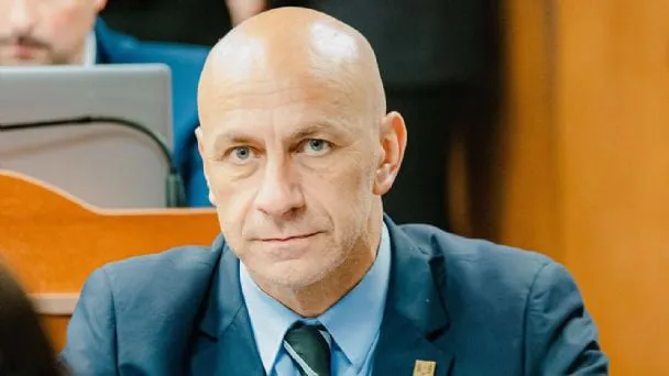 f608x342-550199_579922_4248